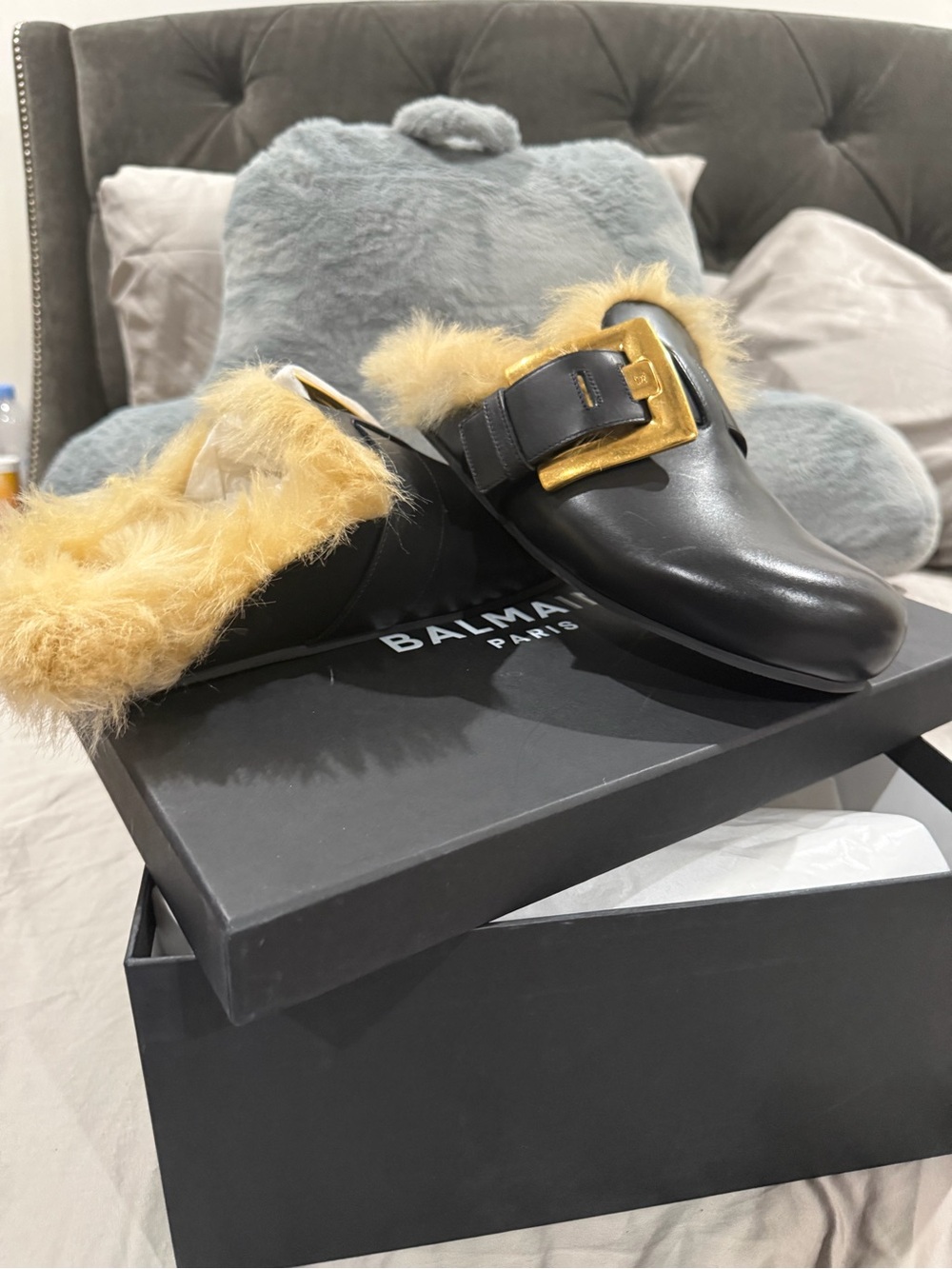 Balmain Black Leather Mules with Yellow Fur and Gold Buckle - Picture 2 of 7